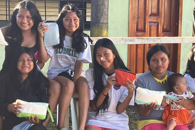 gos donation 32 ecuador project photo