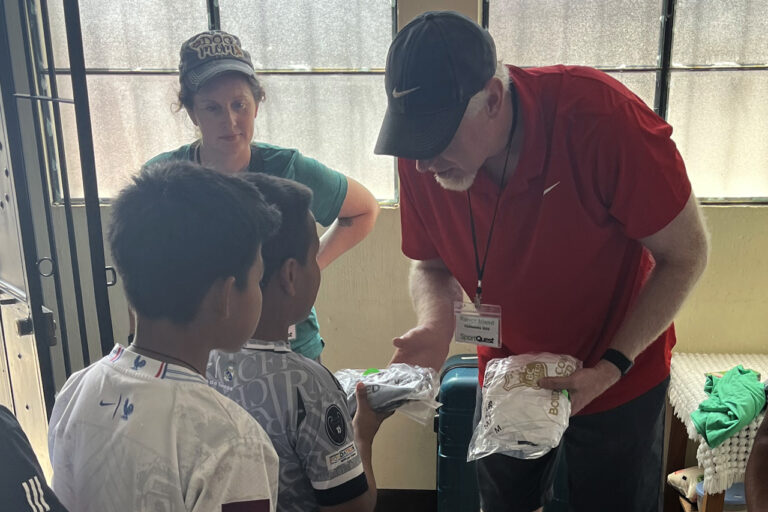 gos donation 35 guatemala barrio project photo